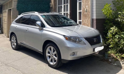 Xin cách khắc phục xe Lexus RX350 đời 2010 có tiếng hú khi đi ở dải số thấp?